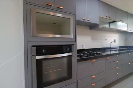 Apartamento para alugar com 126m², 3 quartos e 2 vagasCozinha