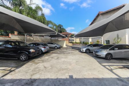 Casa de condomínio à venda com 56m², 2 quartos e 1 vaga Casa de condomínio à venda com 56m², 2 quartos e 1 vagaÁrea Comum