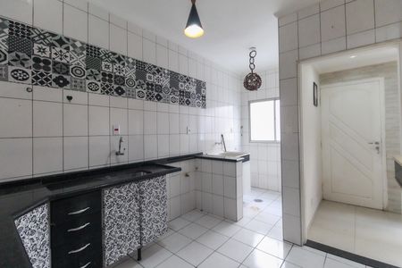 Casa de condomínio à venda com 56m², 2 quartos e 1 vaga Casa de condomínio à venda com 56m², 2 quartos e 1 vagaCozinha
