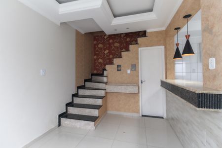 Casa de condomínio à venda com 56m², 2 quartos e 1 vaga Casa de condomínio à venda com 56m², 2 quartos e 1 vagaSala