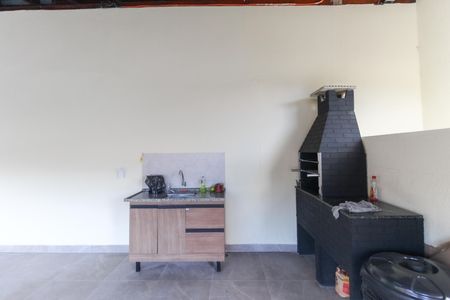 Casa de condomínio à venda com 56m², 2 quartos e 1 vaga Casa de condomínio à venda com 56m², 2 quartos e 1 vagaÁrea Comum