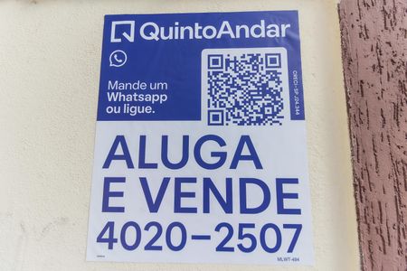 Casa de condomínio à venda com 56m², 2 quartos e 1 vaga Casa de condomínio à venda com 56m², 2 quartos e 1 vagaPlaca