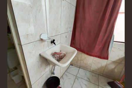 Casa à venda com 60m², 2 quartos e sem vagaÁrea de Serviço