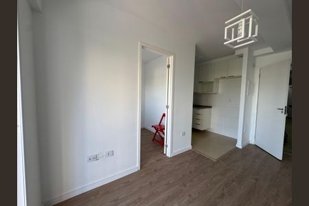 Sala de apartamento para alugar com 2 quartos, 42m² em I.a.p.i., Osasco
