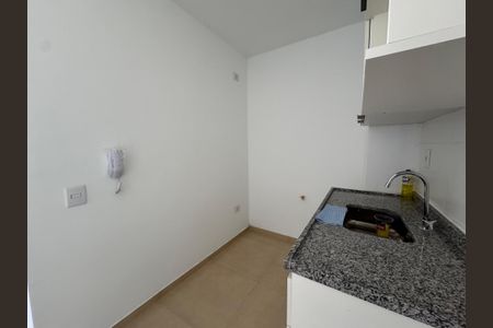 Cozinha de apartamento para alugar com 2 quartos, 42m² em I.a.p.i., Osasco