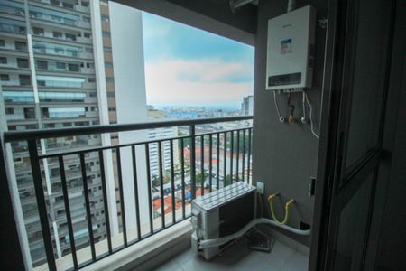 Apartamento para alugar com 51m², 2 quartos e sem vaga Apartamento para alugar com 51m², 2 quartos e sem vagaVaranda da sala