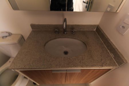 Apartamento para alugar com 51m², 2 quartos e sem vaga Apartamento para alugar com 51m², 2 quartos e sem vagaBanheiro