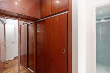 Apartamento à venda com 106m², 3 quartos e 1 vagaCloset da Suíte