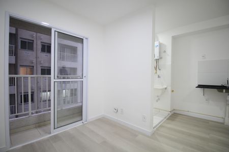 Apartamento à venda com 38m², 2 quartos e sem vagaSala/Cozinha