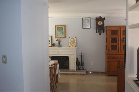 Casa à venda com 636m², 6 quartos e 8 vagasFoto 33