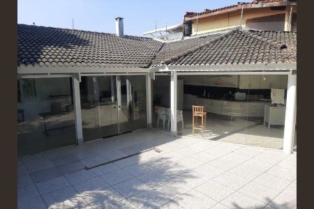 Casa à venda com 636m², 6 quartos e 8 vagasFoto 13