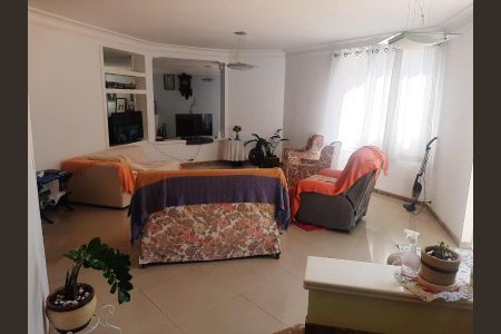 Casa à venda com 636m², 6 quartos e 8 vagasFoto 15