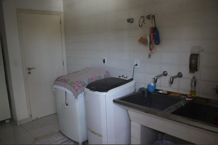 Casa à venda com 636m², 6 quartos e 8 vagasFoto 58