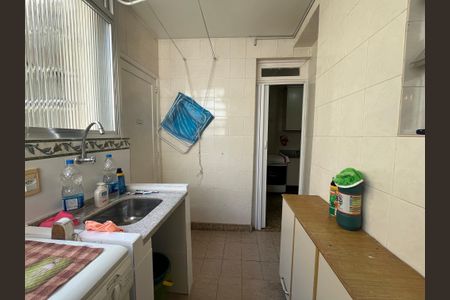 Apartamento à venda com 114m², 2 quartos e sem vagaÁrea de Serviço