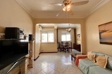 Apartamento à venda com 114m², 2 quartos e sem vagaSala 