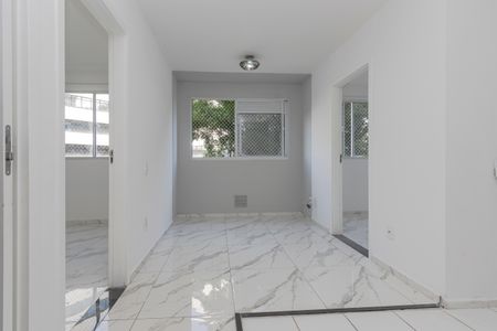 Sala de apartamento para alugar com 2 quartos, 35m² em Jardim Promissao, São Paulo