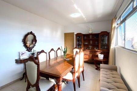 Sala de apartamento à venda com 3 quartos, 80m² em Colégio Batista, Belo Horizonte