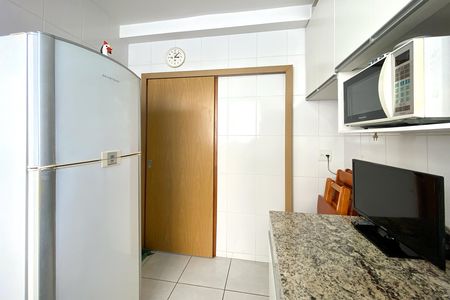 Apartamento à venda com 80m², 3 quartos e 2 vagas Apartamento à venda com 80m², 3 quartos e 2 vagasCozinha