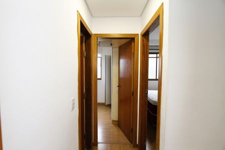 Apartamento para alugar com 83m², 3 quartos e 1 vagaCorredor