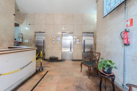 Apartamento à venda com 42m², 1 quarto e sem vaga Apartamento à venda com 42m², 1 quarto e sem vagaHall Entrada