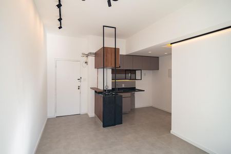 Apartamento à venda com 42m², 1 quarto e sem vaga Apartamento à venda com 42m², 1 quarto e sem vagaSala / cozinha