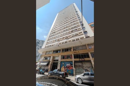 Apartamento à venda com 42m², 1 quarto e sem vaga Apartamento à venda com 42m², 1 quarto e sem vagaFachada