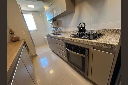 Apartamento para alugar com 63m², 2 quartos e 2 vagasCozinha