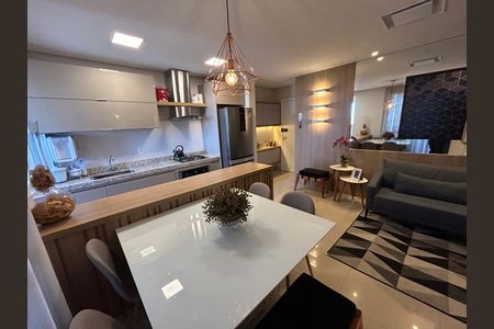 Sala de apartamento para alugar com 2 quartos, 63m² em Santa Mônica, Uberlândia