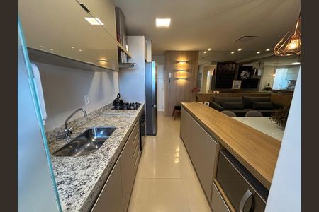 Apartamento para alugar com 63m², 2 quartos e 2 vagasCozinha