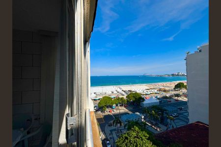 Apartamento para alugar com 70m², 1 quarto e sem vagaVaranda da sala - vista para o mar
