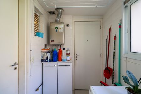 Apartamento à venda com 122m², 3 quartos e 3 vagas Apartamento à venda com 122m², 3 quartos e 3 vagasÁrea de serviço
