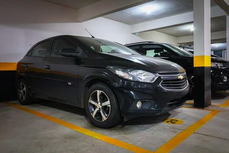 Apartamento à venda com 122m², 3 quartos e 3 vagas Apartamento à venda com 122m², 3 quartos e 3 vagasÁrea comum