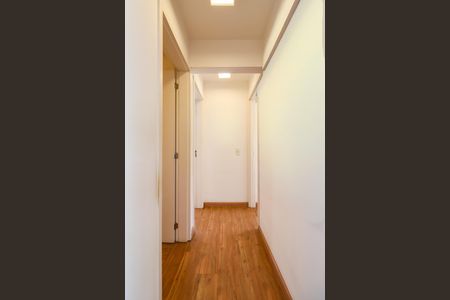 Apartamento à venda com 122m², 3 quartos e 3 vagas Apartamento à venda com 122m², 3 quartos e 3 vagasCorredor