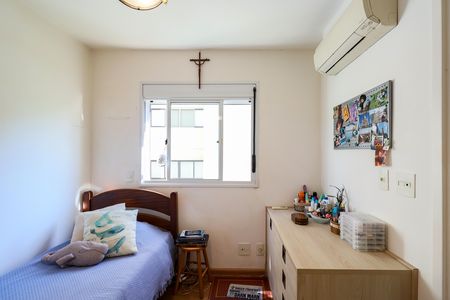 Apartamento à venda com 122m², 3 quartos e 3 vagas Apartamento à venda com 122m², 3 quartos e 3 vagasSuíte 2