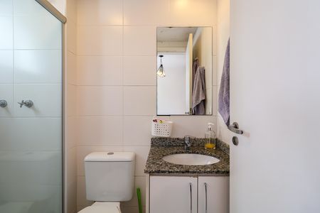 Apartamento à venda com 122m², 3 quartos e 3 vagas Apartamento à venda com 122m², 3 quartos e 3 vagasBanheiro da suíte