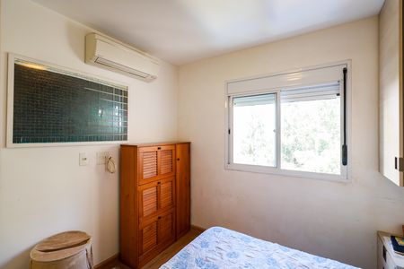 Apartamento à venda com 122m², 3 quartos e 3 vagas Apartamento à venda com 122m², 3 quartos e 3 vagasSuíte