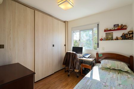 Apartamento à venda com 122m², 3 quartos e 3 vagas Apartamento à venda com 122m², 3 quartos e 3 vagasQuarto