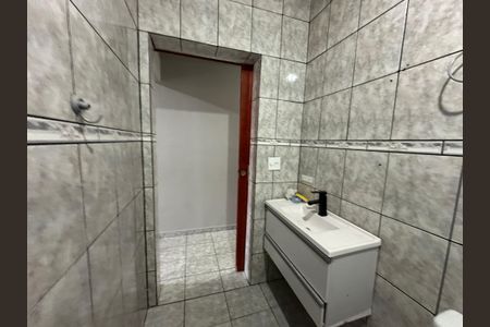 Casa para alugar com 120m², 3 quartos e 2 vagasBanheiro