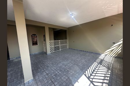 Casa para alugar com 120m², 3 quartos e 2 vagasChurrasqueira