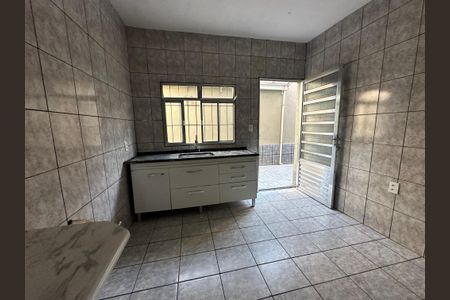 Casa para alugar com 120m², 3 quartos e 2 vagasCozinha