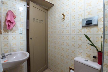 Studio para alugar com 38m², 0 quarto e sem vaga Studio para alugar com 38m², 0 quarto e sem vagaBanheiro