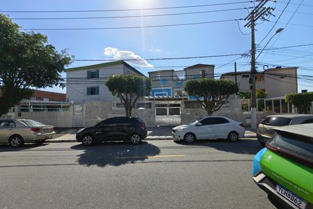 Studio para alugar com 38m², 0 quarto e sem vaga Studio para alugar com 38m², 0 quarto e sem vagaFachada
