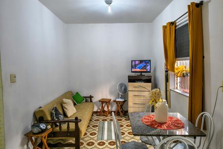 Studio para alugar com 38m², 0 quarto e sem vaga Studio para alugar com 38m², 0 quarto e sem vagaKitnet