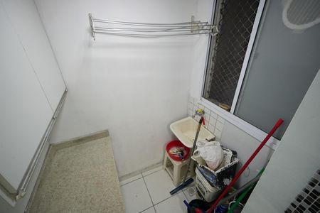 Apartamento para alugar com 44m², 2 quartos e 1 vagaÁrea de Serviço