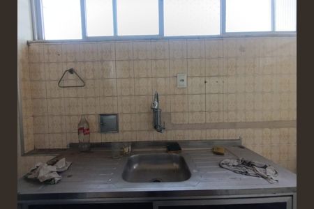 Apartamento para alugar com 360m², 2 quartos e sem vagaCozinha e Área de Serviço