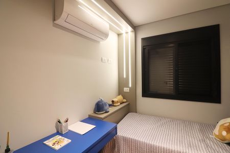 Apartamento à venda com 57m², 2 quartos e 1 vagaQuarto 2