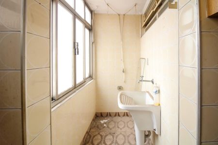 Apartamento à venda com 63m², 1 quarto e sem vaga Apartamento à venda com 63m², 1 quarto e sem vagaÁrea de Serviço