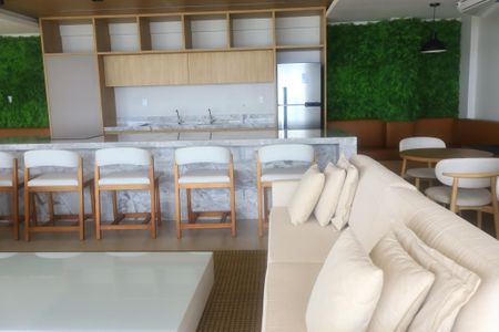 Apartamento para alugar com 62m², 2 quartos e 2 vagas Apartamento para alugar com 62m², 2 quartos e 2 vagasÁrea comum - Piscina
