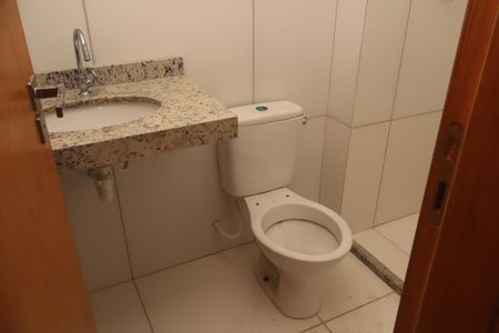 Apartamento para alugar com 62m², 2 quartos e 2 vagasBanheiro Social