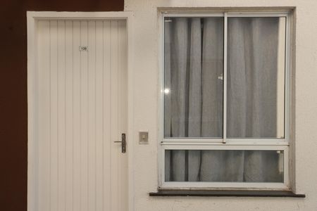 Casa de Condomínio para alugar com 2 quartos, 70m² em Aguassai, Cotia